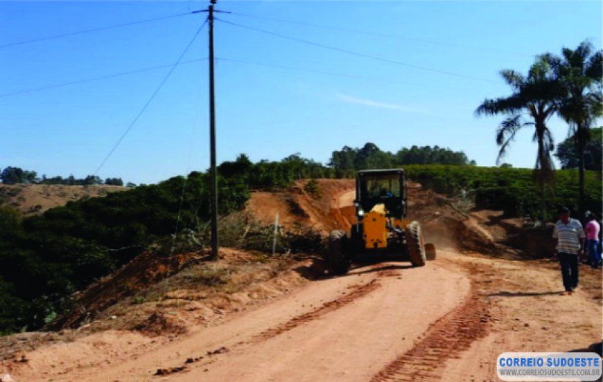 PREFEITURA DE JURUAIA COMEÇA PRIMEIRA ETAPA DA CONSTRUÇÃO DO DESVIO DE CAMINHÕES