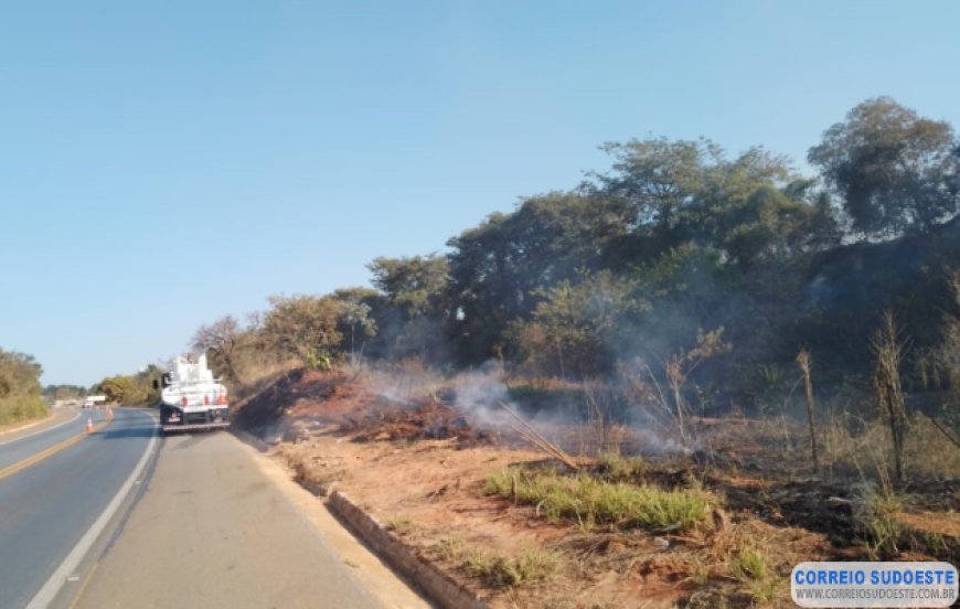 Vias do Café utiliza 250 mil litros de água em para combater incêndios às margens das rodovias