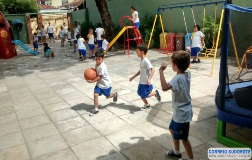 Comissão apoia troca de alarme por música nas escolas