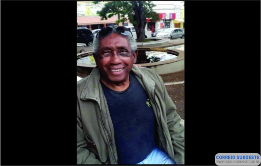 MÚSICO DE MUITOS PERÍODOS