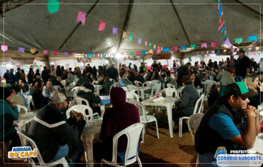 Arraiá do Café fez grande sucesso e recomeça hoje