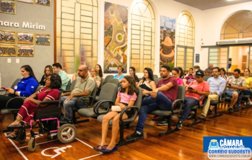 CPI da Santa Casa ouve relatos da população sobre problemas no Pronto Socorro de Guaxupé