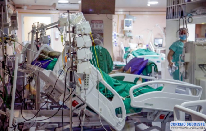PACIENTES DE MUZAMBINHO NA FILA POR UTI