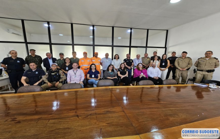Primeira reunião do GGIM de 2025 reúne forças de segurança de Guaxupé na Prefeitura