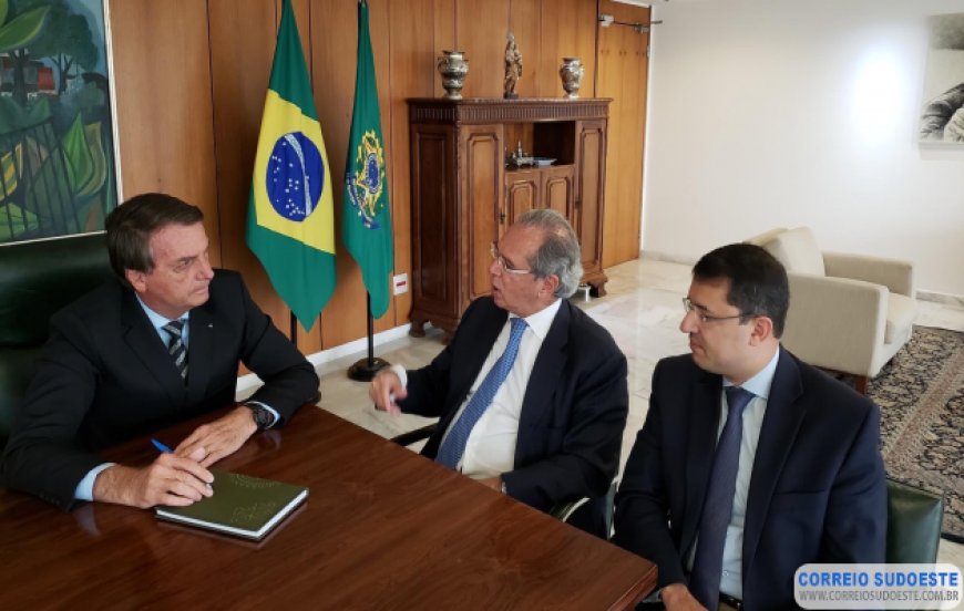 BRASIL TERÁ VACINA CONTRA COVID-19 DE GRAÇA E NÃO OBRIGATÓRIA, DIZ BOLSONARO