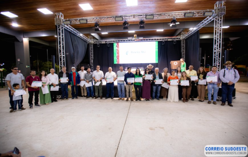 Cafés de excelência são celebrados no sudoeste de minas em premiação de concurso regional