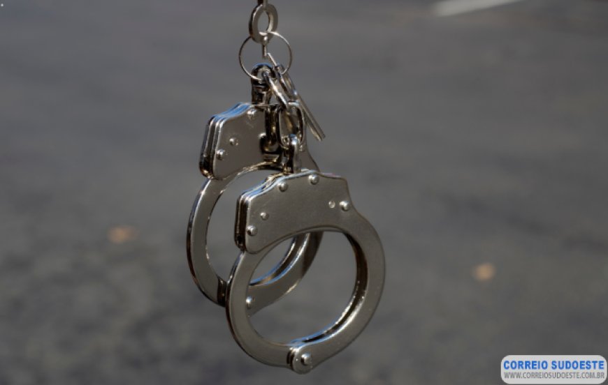 Casal é preso por furto em supermercado de Guaxupé; prejuízo ultrapassa R$ 4 mil