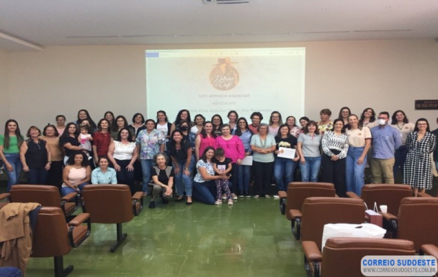 Produtoras da Cooxupé recebem bonificação no programa Donas do Café