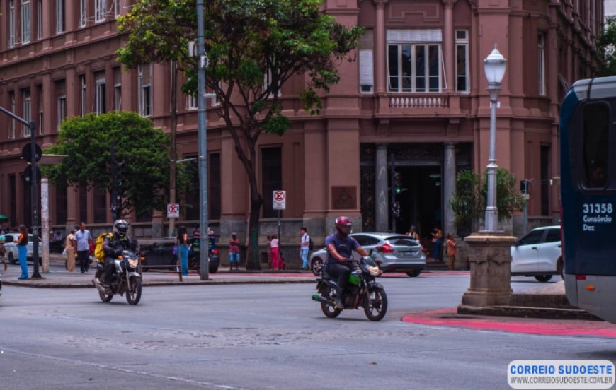 Detran alerta motociclistas para cuidados essenciais no trânsito